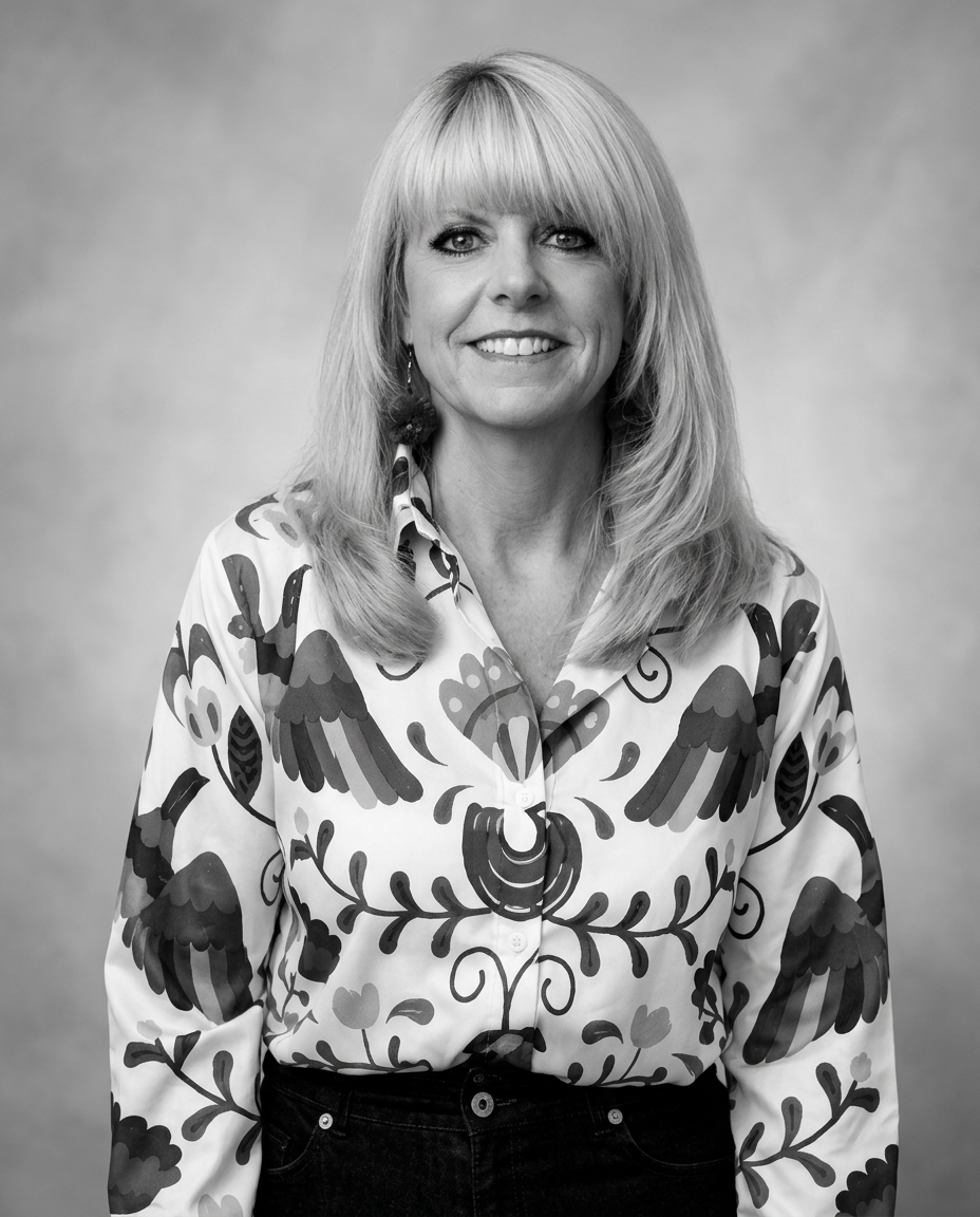 Portrait of Robin Zike, Hair Designer at Blades Hair Design